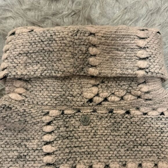 Prana light pink and black  Breckenridge wool pullover sweater size xs‎ - Picture 5 of 5